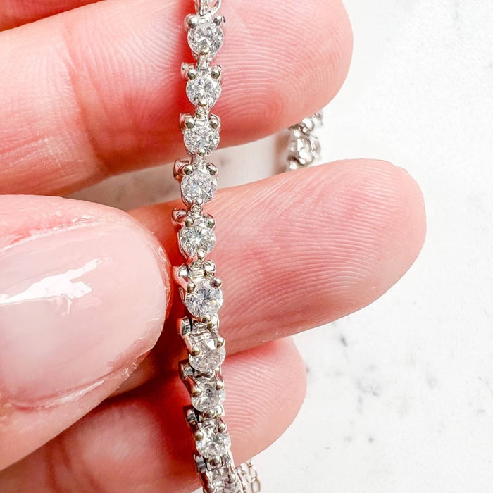 2CT Diamond Tennis Bracelet in 14K White Gold