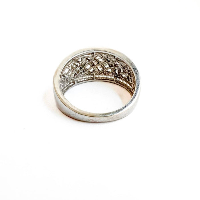 14K White Gold Zirconia Ring