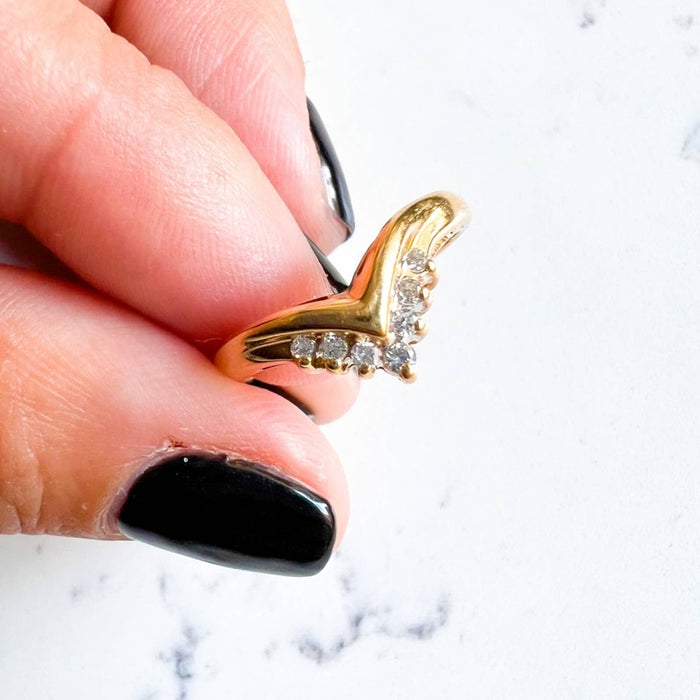 14K Yellow Gold Diamond Chevron Vintage Ring