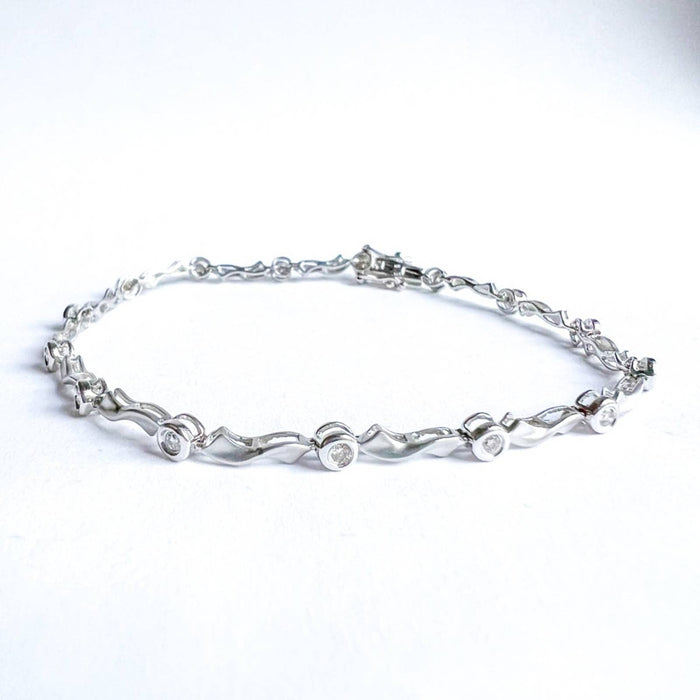 Diamond Bracelet in 14K White Gold