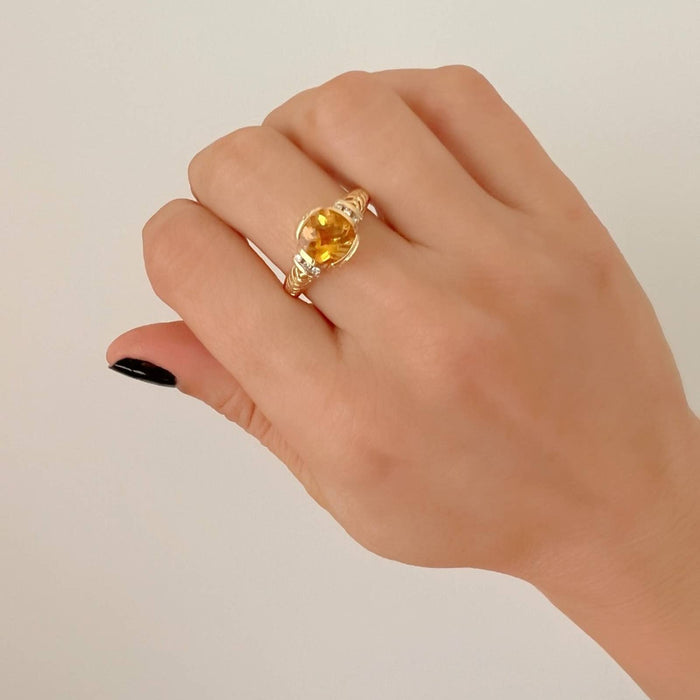 Vintage Estate 14k Yellow Gold Citrine and Diamond Ring