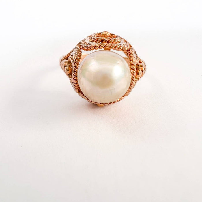 Antique Art Deco 14K Yellow Gold Pearl Ring