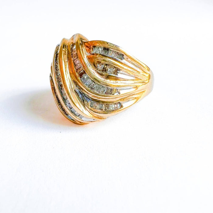 Vintage 10k Yellow Gold Diamond Ribbon Swirl Cocktail Ring