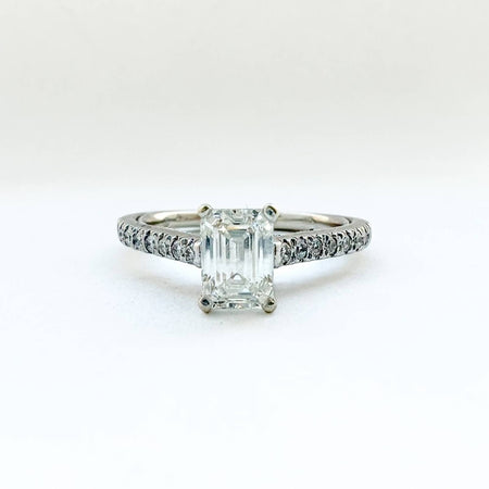 	emerald cut engagement rings