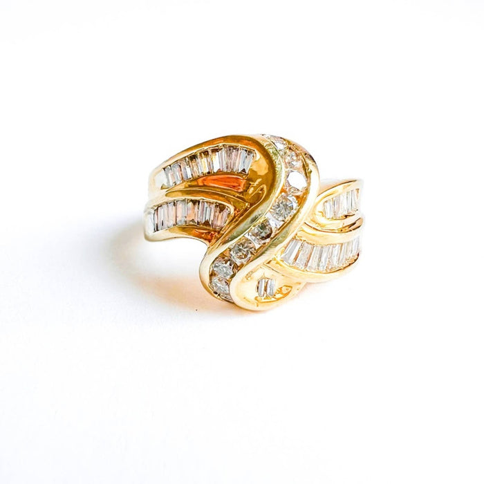 14K Yellow Gold Diamond Crossover Vintage Ring