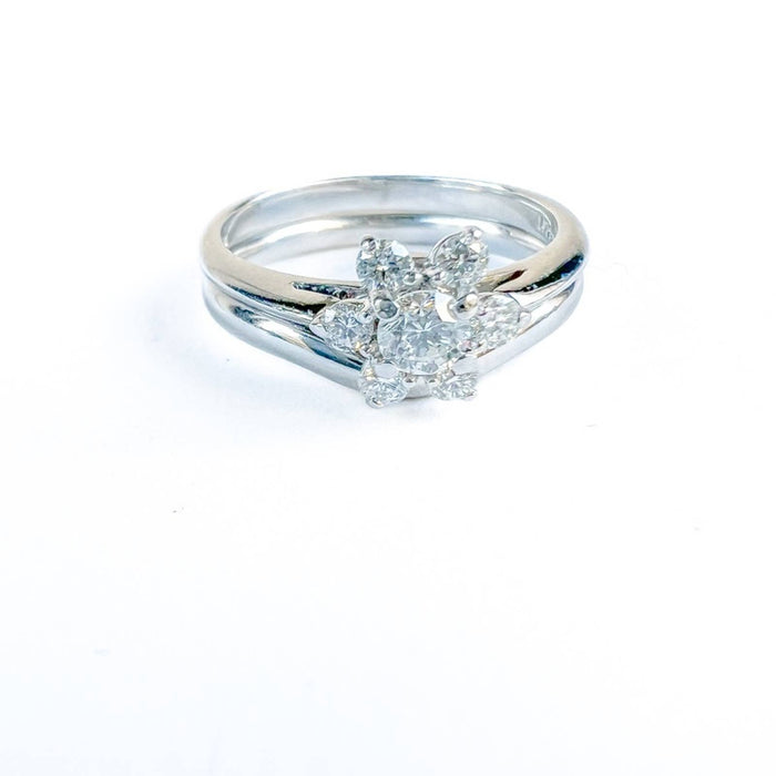 Tiffany and Co Diamond Engagement Platinum set Ring