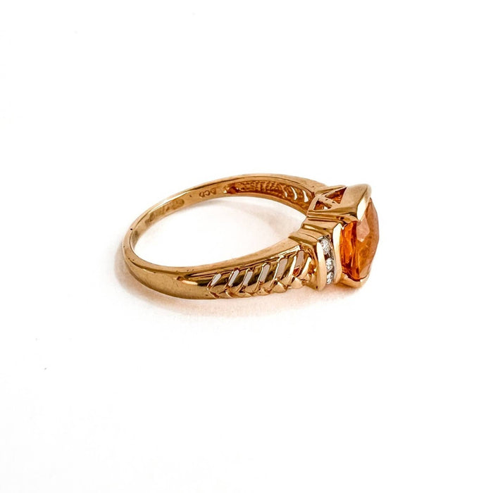 Vintage Estate 14k Yellow Gold Citrine and Diamond Ring