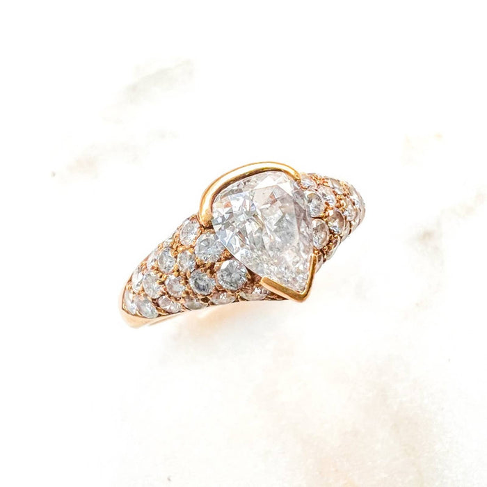 18K Yellow Gold Pear Shape Diamond Vintage Ring