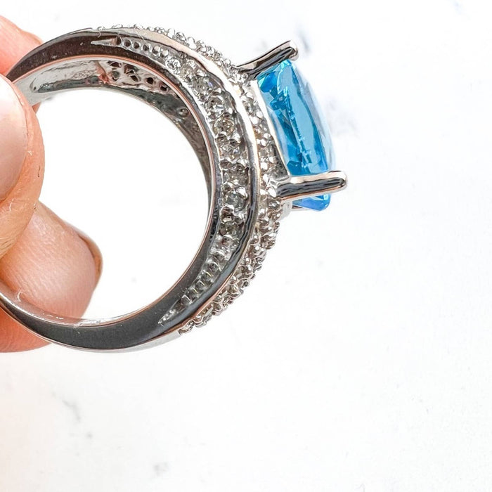 London Blue Topaz White Gold Cocktail Ring 10K White Gold