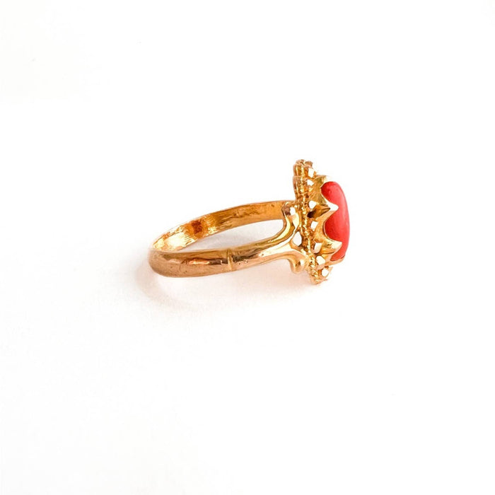 22K Yellow Gold Coral Vintage Ring