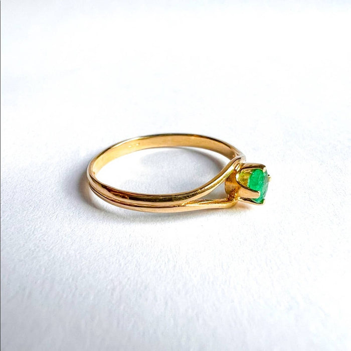 14K Yellow Gold Emerald Solitaire Ring