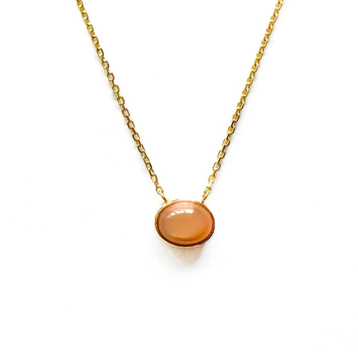 14K Yellow Gold Cabochon Peach Moonstone Necklace