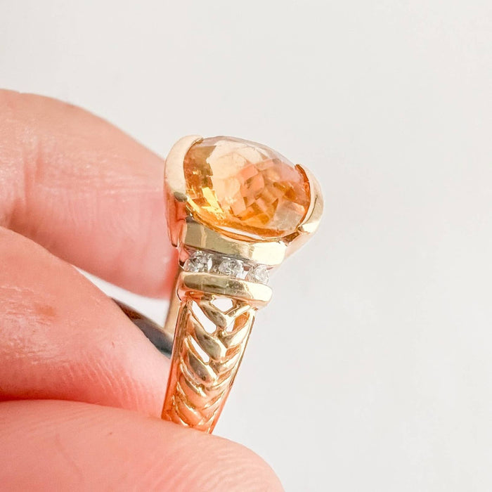 Vintage Estate 14k Yellow Gold Citrine and Diamond Ring